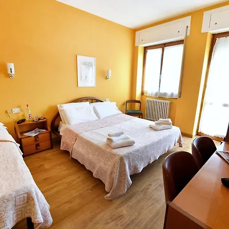 Hotel Motel Europa 3*